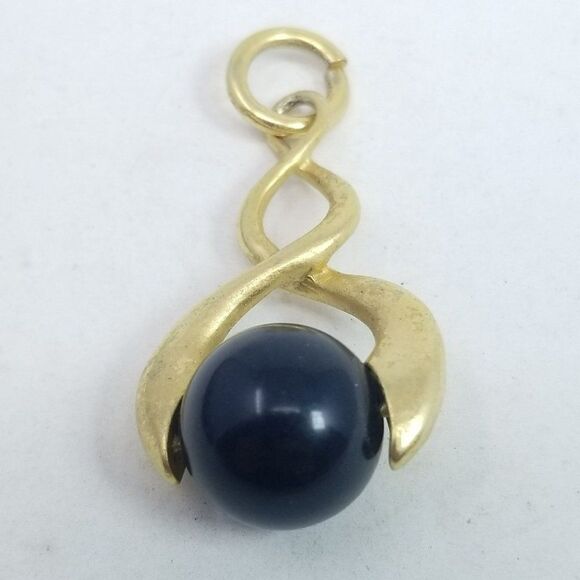 Vintage Black Bead and Matte Gold Tone Spiral Pendant, 80s 90s Style, Estate - Picture 3 of 5